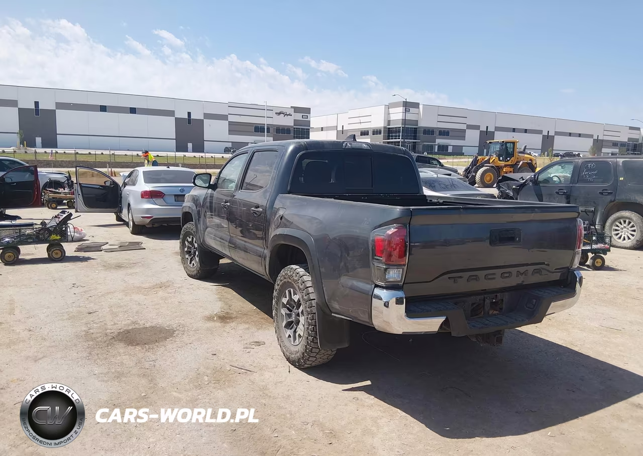 2023 Toyota Tacoma Trd Off Road VIN:3TMCZ5AN2PM608281 - 3