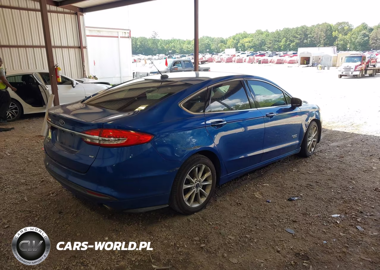 2017 Ford Fusion Energi Se Luxury VIN:3FA6P0PU0HR216088 - 4