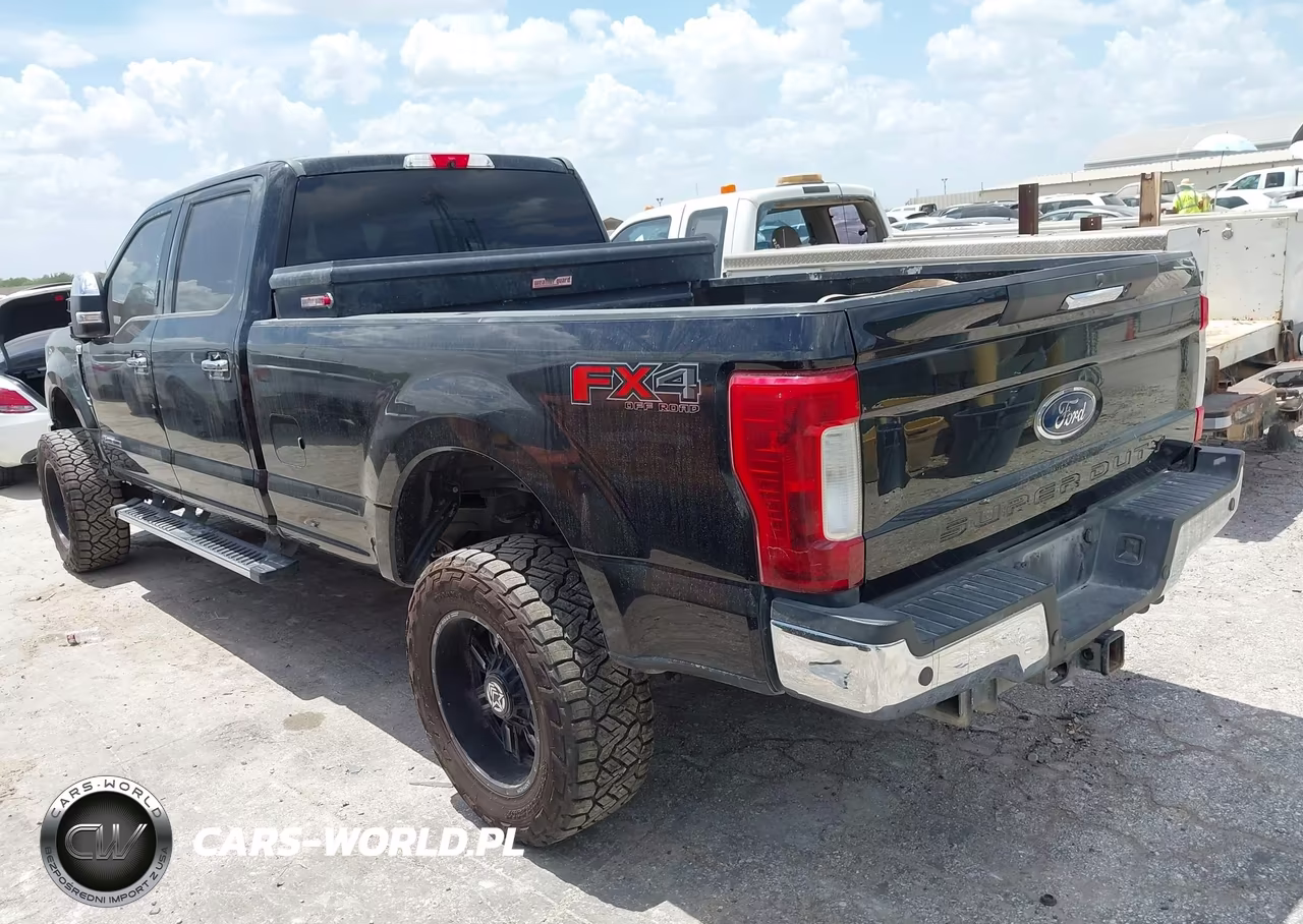 2018 Ford F-350 Xlt VIN:1FT8W3BT3JEB49436 - 3