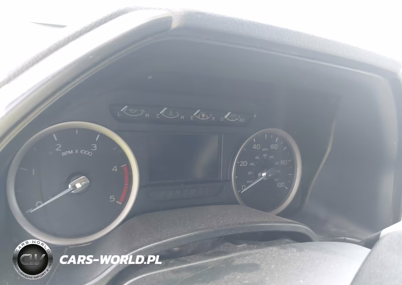 2018 Ford F-350 Xlt VIN:1FT8W3BT3JEB49436 - 5