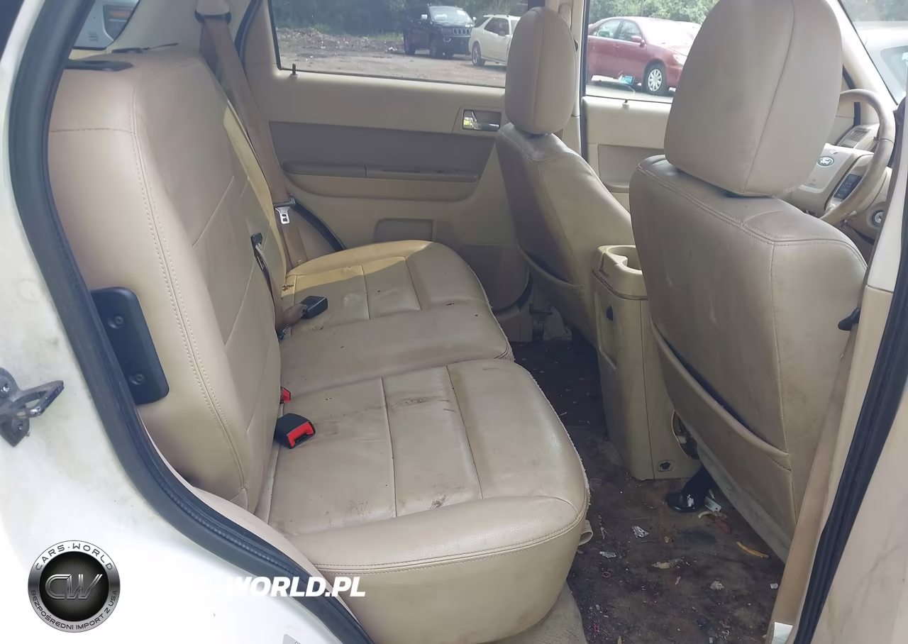 2010 Ford Escape Limited VIN:1FMCU0E74AKD39238 - 8