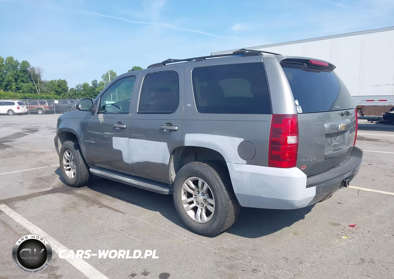 2007 Chevrolet Tahoe Lt VIN:1GNFC13017J178904 - 3