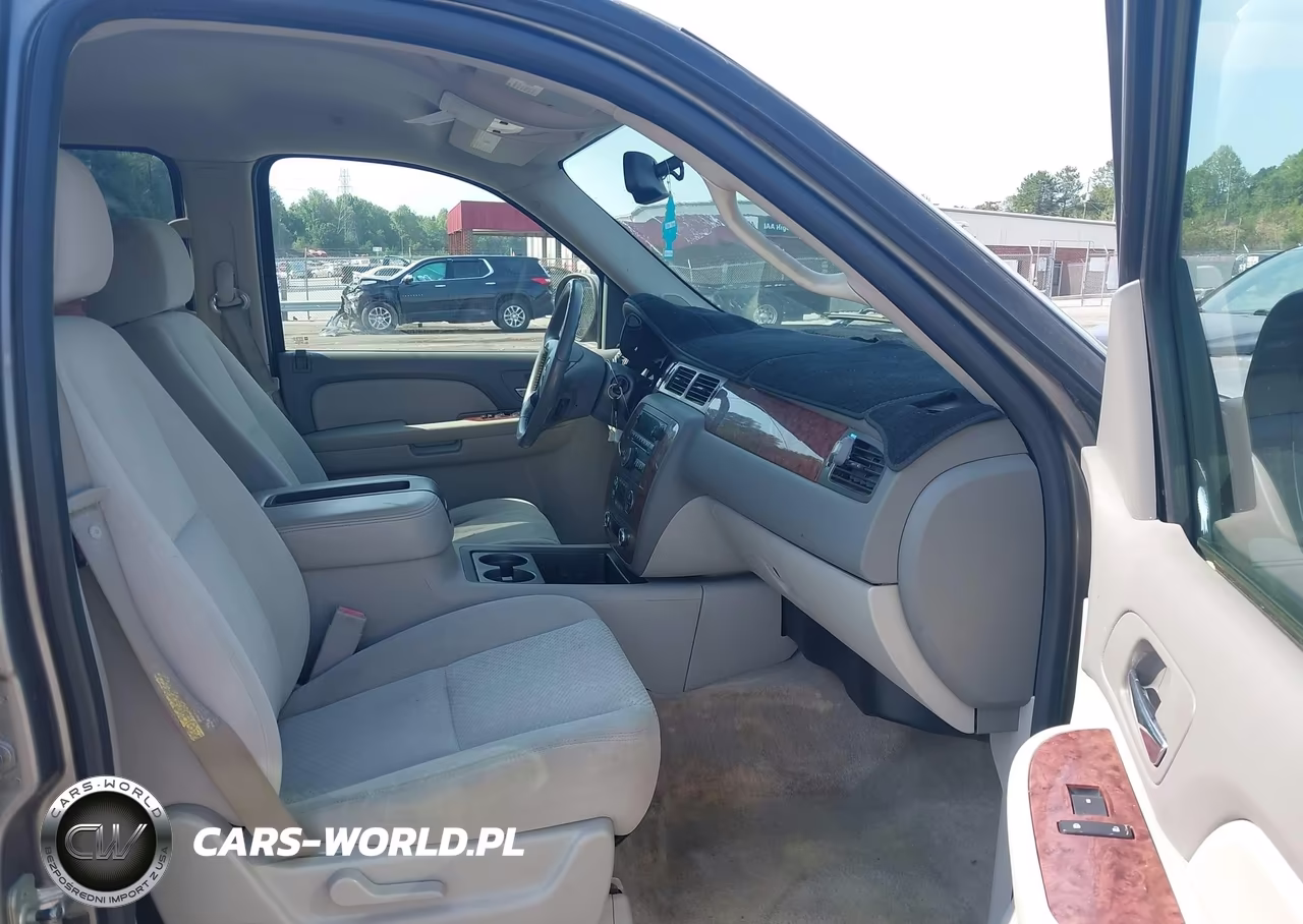 2007 Chevrolet Tahoe Lt VIN:1GNFC13017J178904 - 5