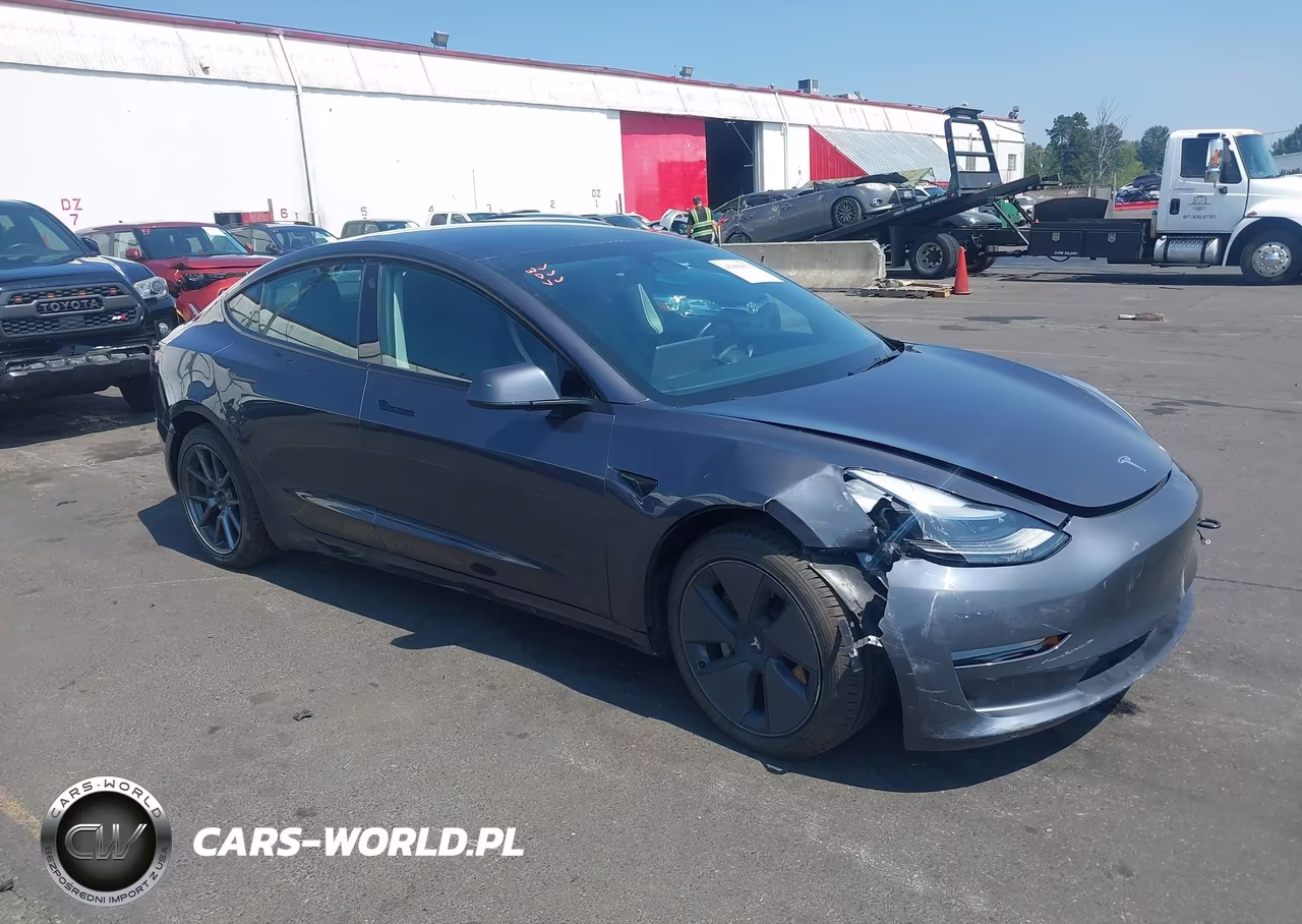 2023 Tesla Model 3 Rear-Wheel Drive