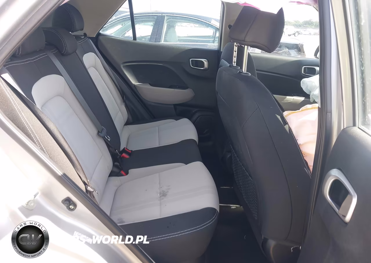 2024 Hyundai Venue Sel VIN:KMHRC8A35RU320499 - 8