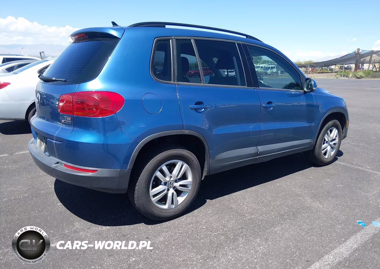 2017 Volkswagen Tiguan 2.0T-2.0T S VIN:WVGBV7AX4HK026661 - 4