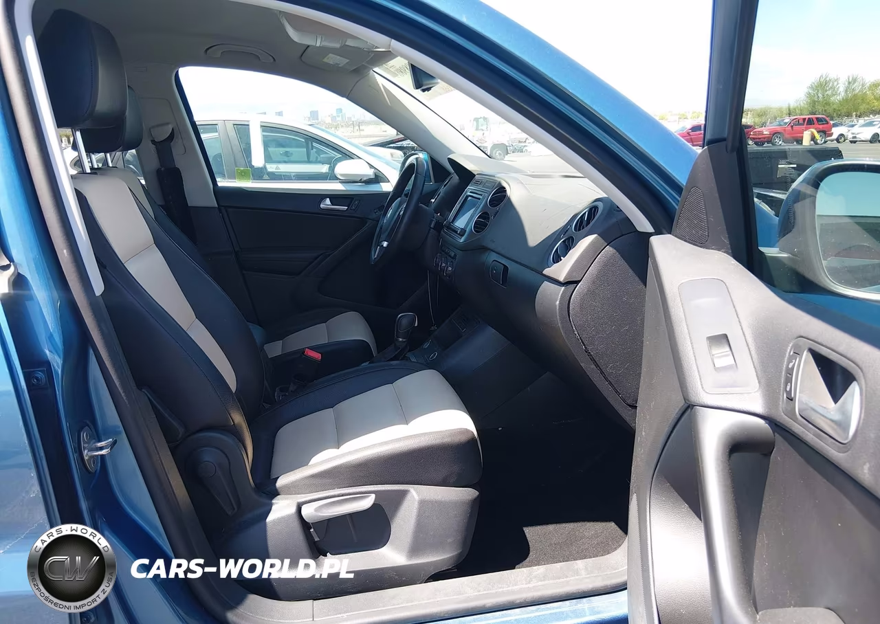 2017 Volkswagen Tiguan 2.0T-2.0T S VIN:WVGBV7AX4HK026661 - 5