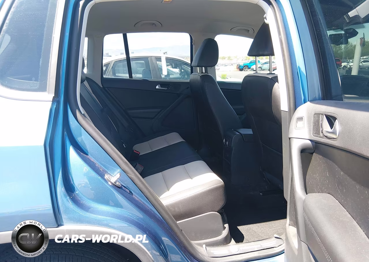 2017 Volkswagen Tiguan 2.0T-2.0T S VIN:WVGBV7AX4HK026661 - 8