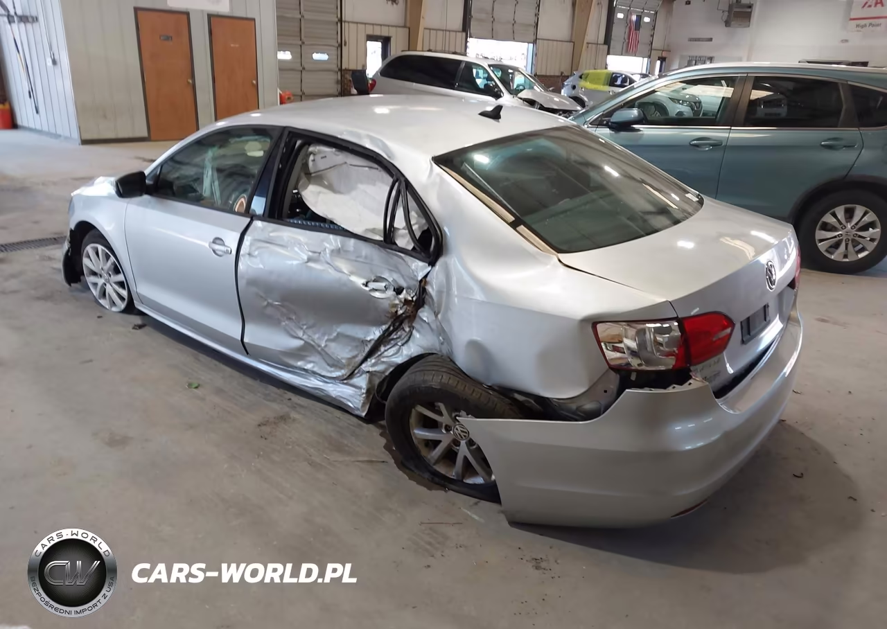 2011 Volkswagen Jetta 2.5L Se VIN:3VWDX7AJ0BM330330 - 3