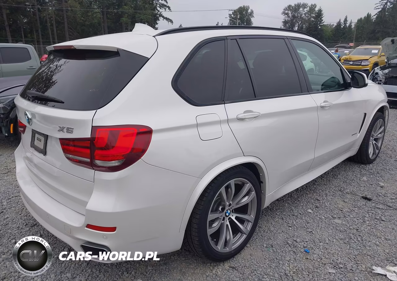 2017 BMW X5 xDrive35I VIN:5UXKR0C31H0X77978 - 4