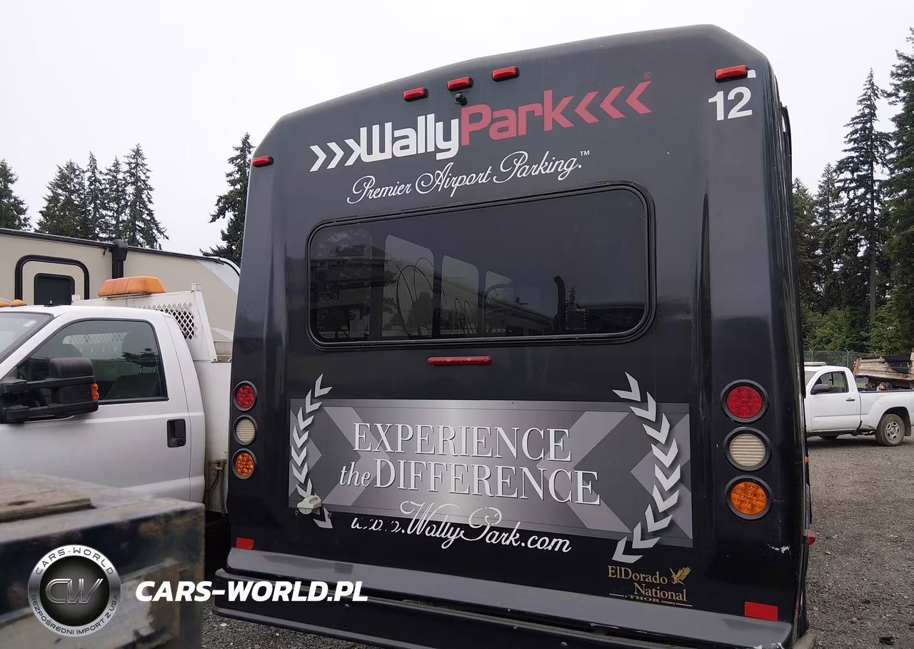 2011 Ford E-350 Cutaway VIN:1FDEE3FS4BDB36494 - 17