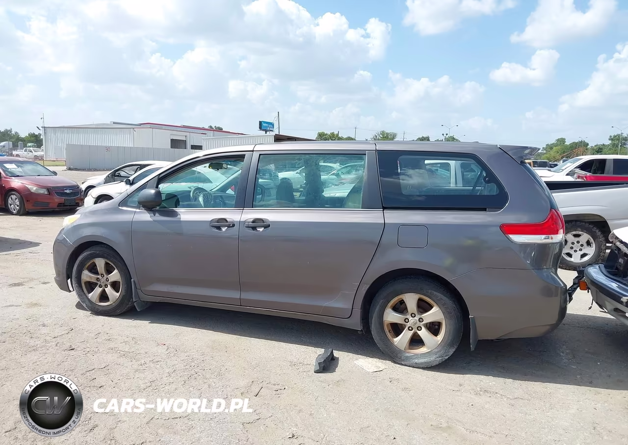 2013 Toyota Sienna L V6 7 Passenger VIN:5TDZK3DC1DS296852 - 14
