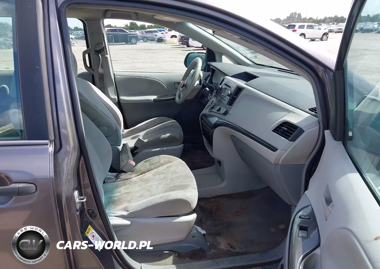 2013 Toyota Sienna L V6 7 Passenger VIN:5TDZK3DC1DS296852 - 5
