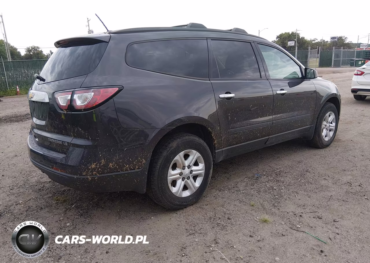 2015 Chevrolet Traverse Ls VIN:1GNKRFED5FJ248199 - 4