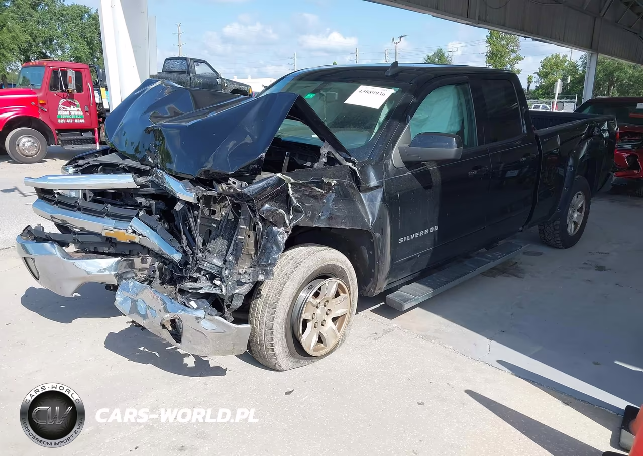 2018 Chevrolet Silverado 1500 1Lt VIN:2GCRCREC3J1101562 - 2