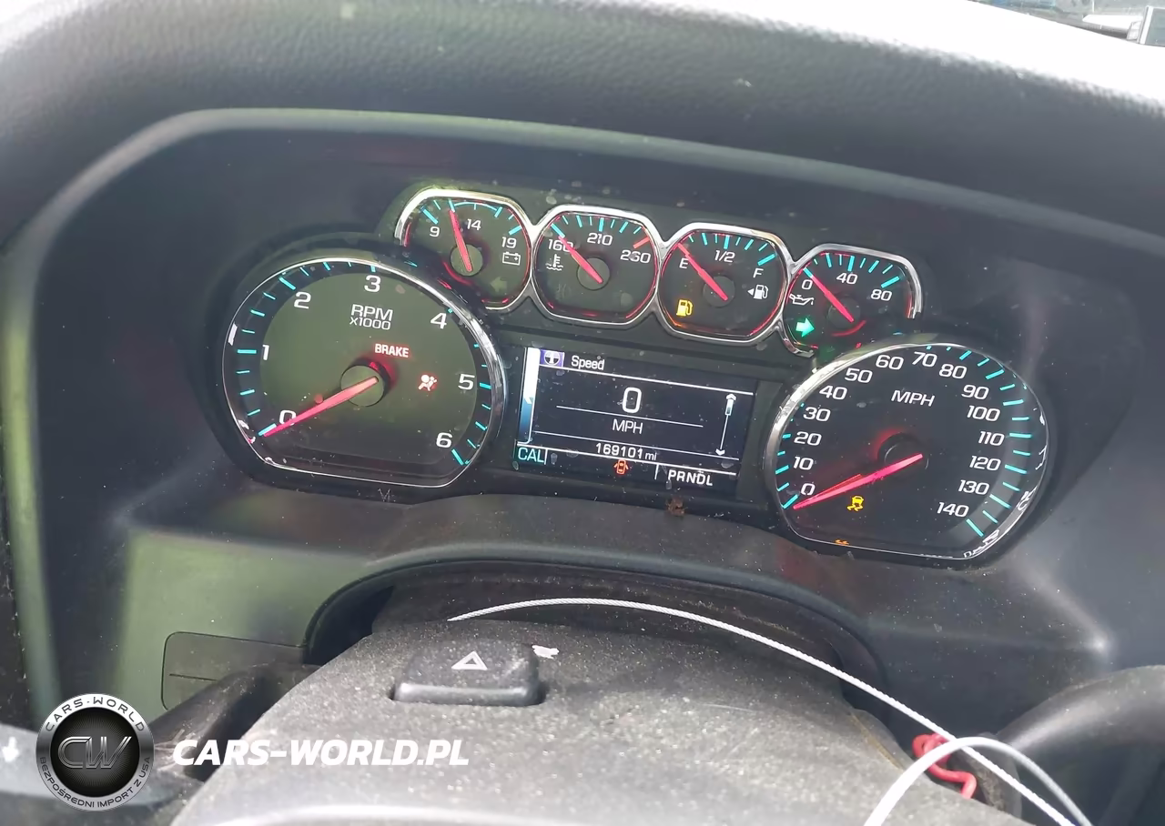 2018 Chevrolet Silverado 1500 1Lt VIN:2GCRCREC3J1101562 - 7