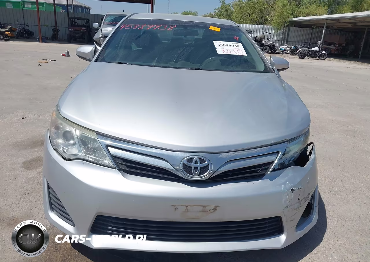 2014 Toyota Camry Le VIN:4T4BF1FK6ER380551 - 12