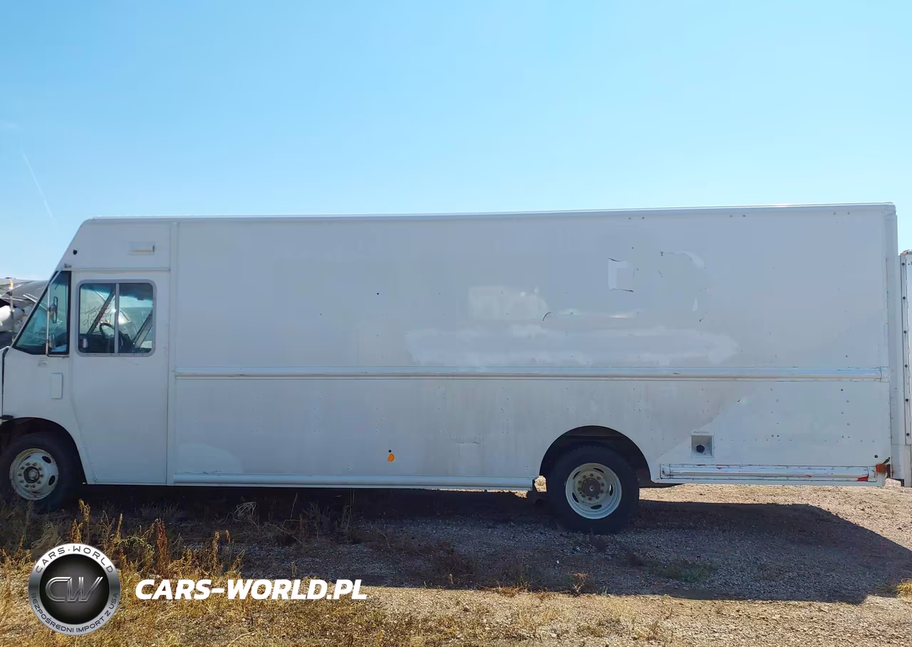 2017 Ford F-59 Commercial Stripped VIN:1F66F5KY2H0A14778 - 13