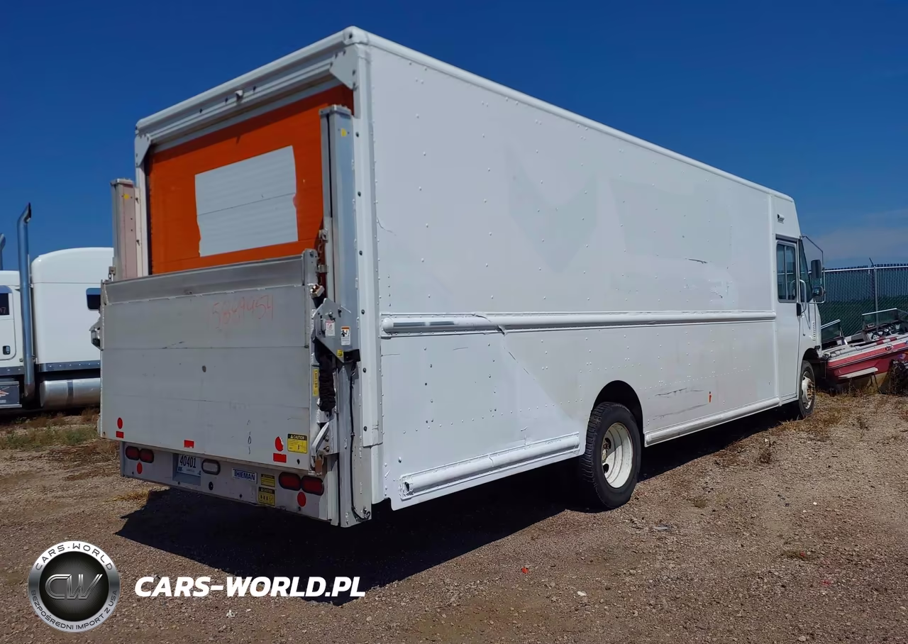 2017 Ford F-59 Commercial Stripped VIN:1F66F5KY2H0A14778 - 4