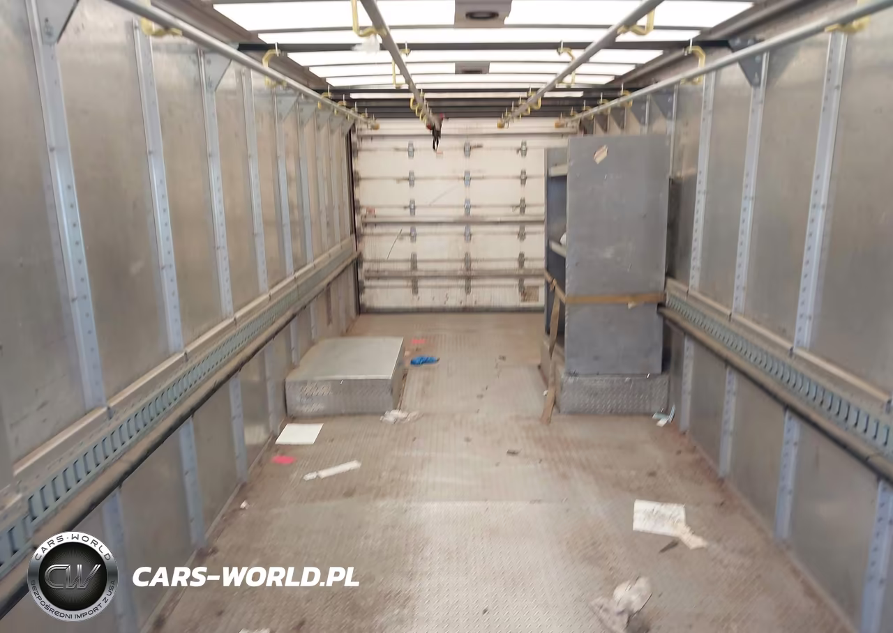 2017 Ford F-59 Commercial Stripped VIN:1F66F5KY2H0A14778 - 7
