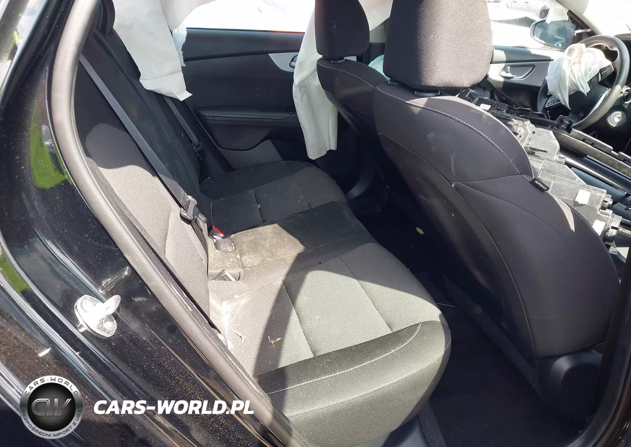 2024 Kia Forte Lxs VIN:3KPF24AD3RE762059 - 8