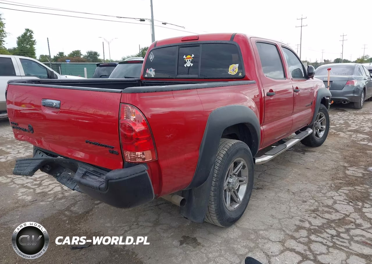 2014 Toyota Tacoma Prerunner V6 VIN:3TMJU4GN9EM158746 - 4
