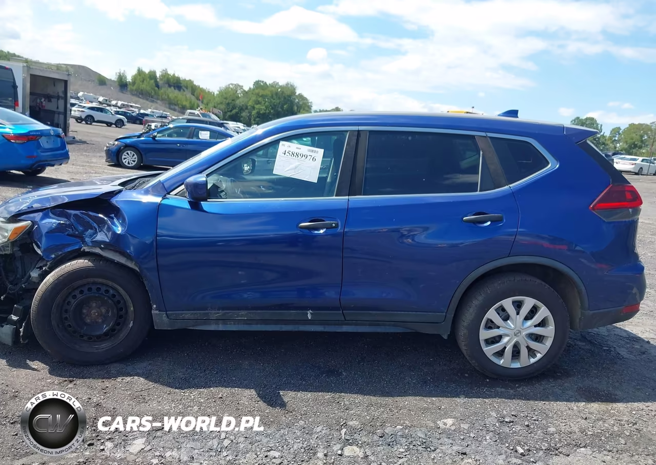 2018 Nissan Rogue S VIN:KNMAT2MV8JP547426 - 14