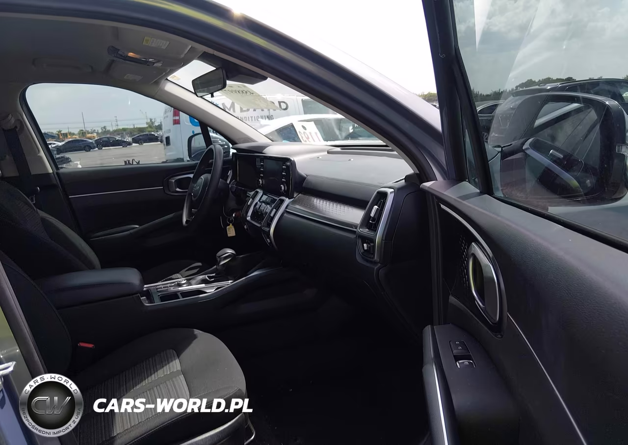 2022 Kia Sorento Lx VIN:5XYRG4LC7NG138961 - 5