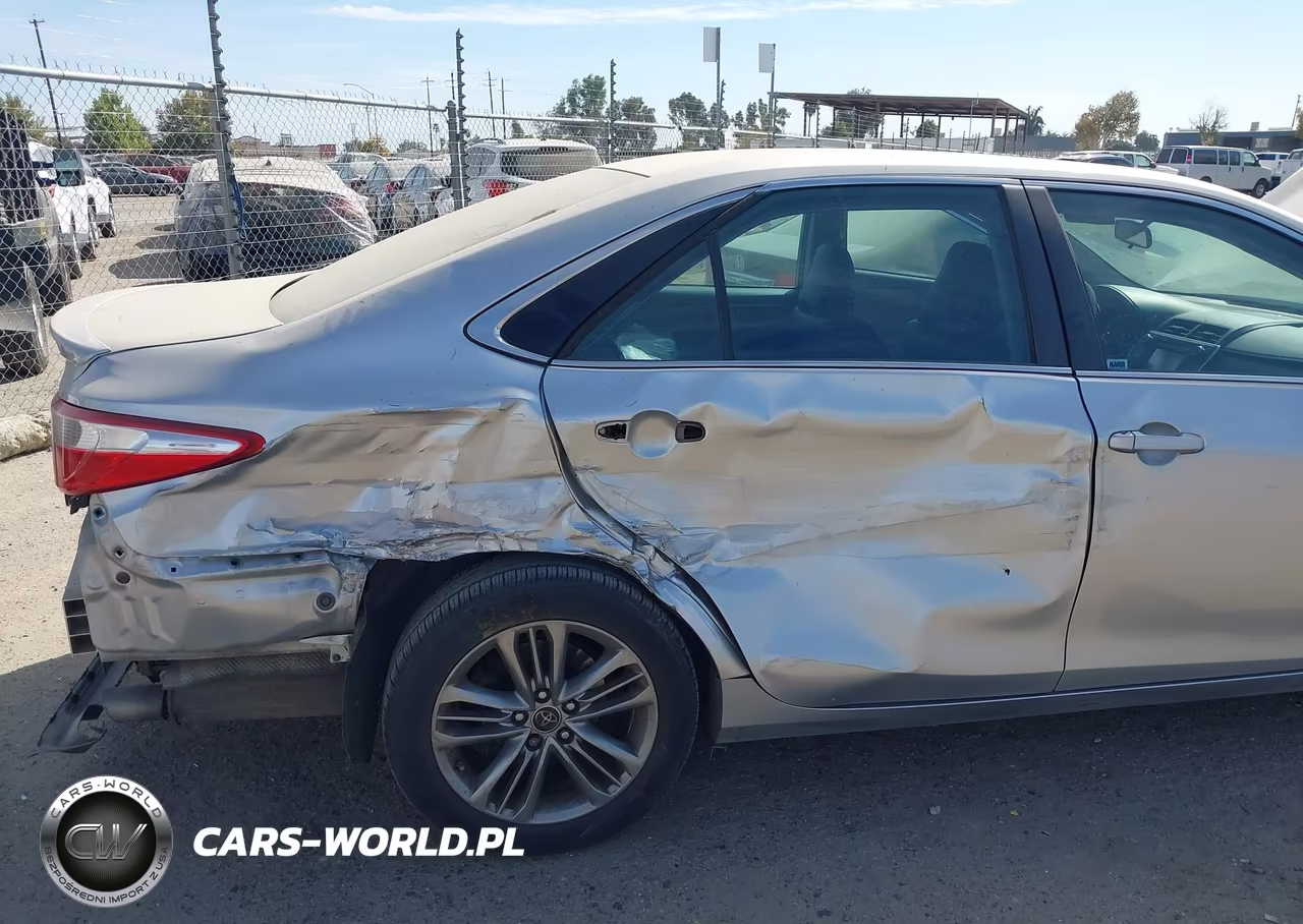 2015 Toyota Camry Se VIN:4T1BF1FK6FU487269 - 6
