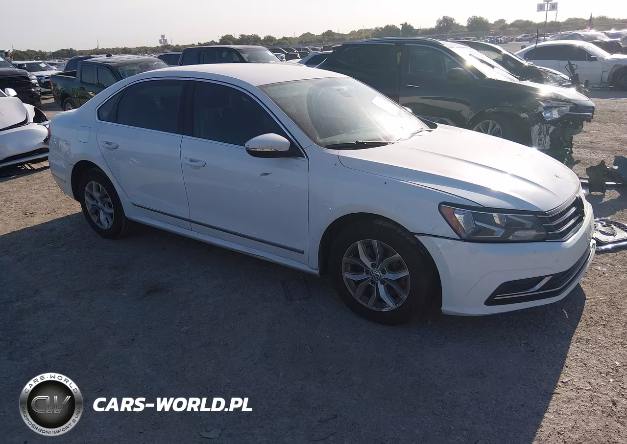 2016 Volkswagen Passat 1.8T S – zdjęcie 1 z 15