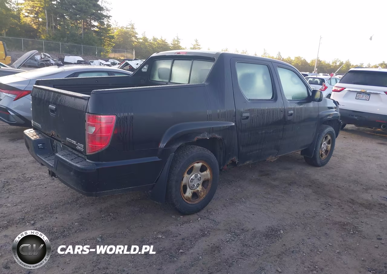 2010 Honda Ridgeline Rt VIN:5FPYK1F27AB003435 - 4