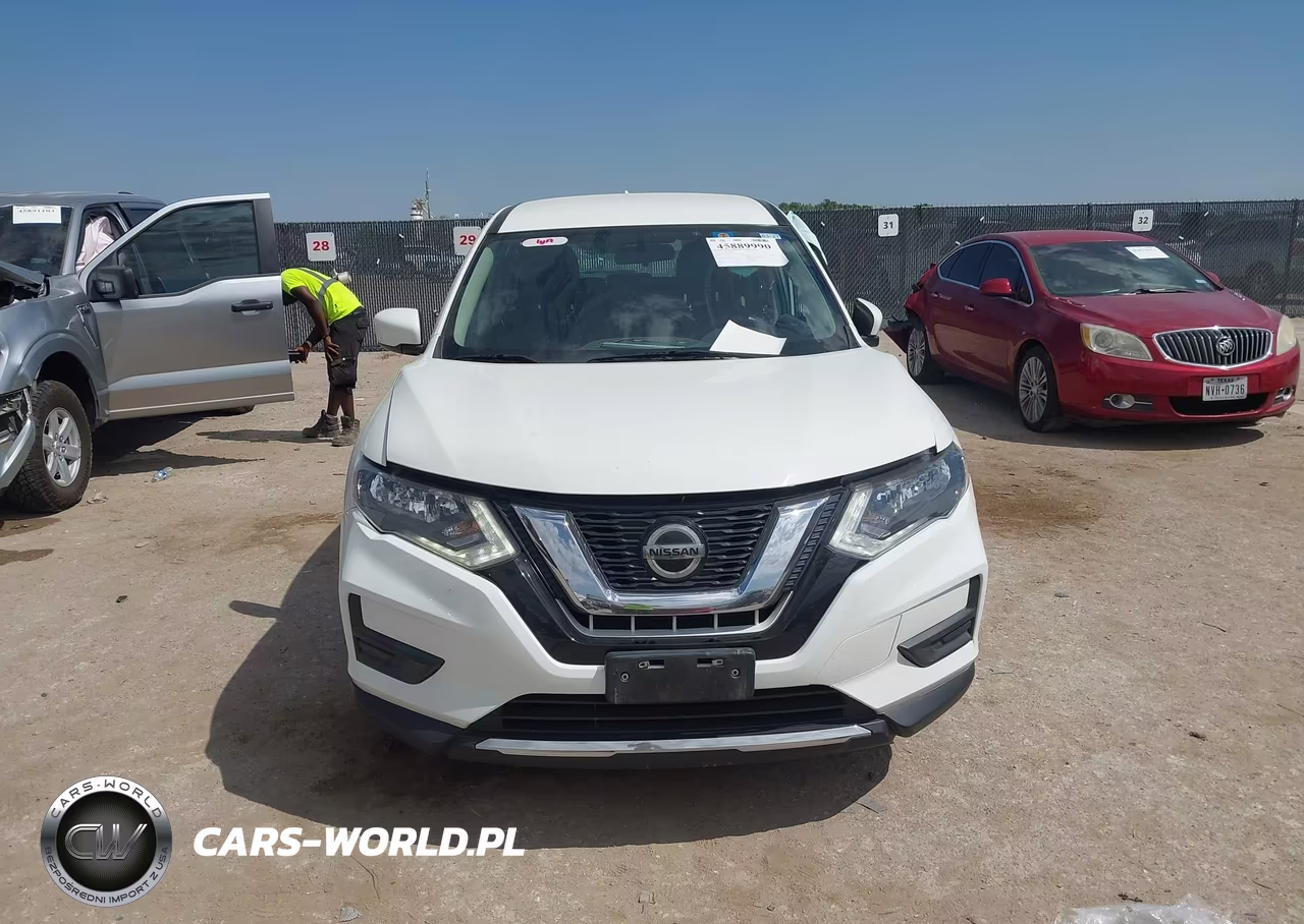 2018 Nissan Rogue S VIN:5N1AT2MV3JC790693 - 11