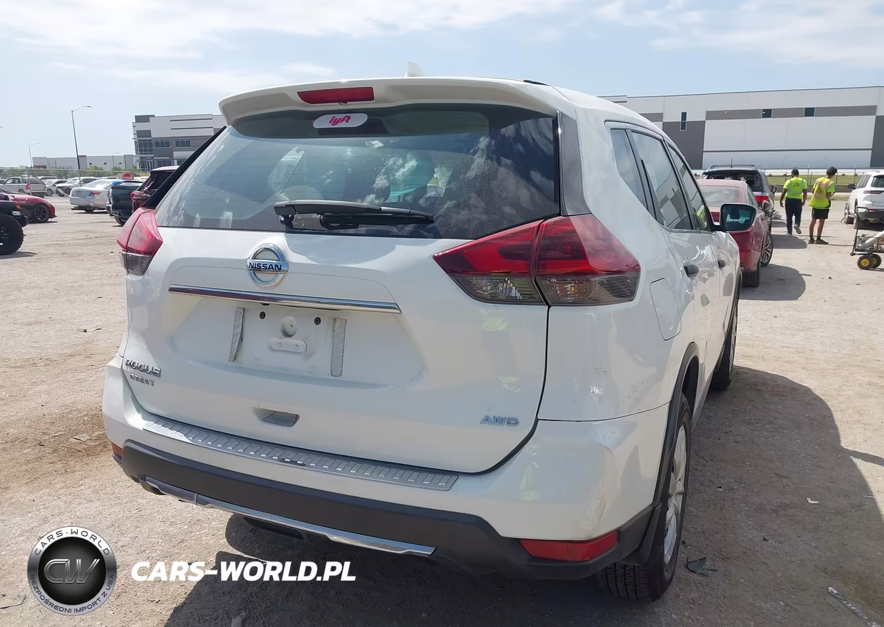 2018 Nissan Rogue S VIN:5N1AT2MV3JC790693 - 4