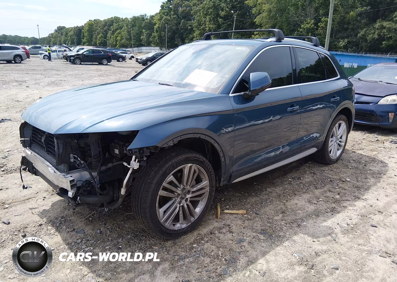 2018 Audi Q5 2.0T Premium VIN:WA1CNAFY2J2044440 - 2