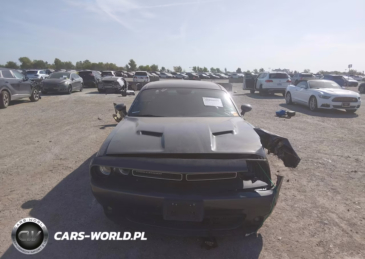 2018 Dodge Challenger Sxt Plus VIN:2C3CDZAG5JH231804 - 13
