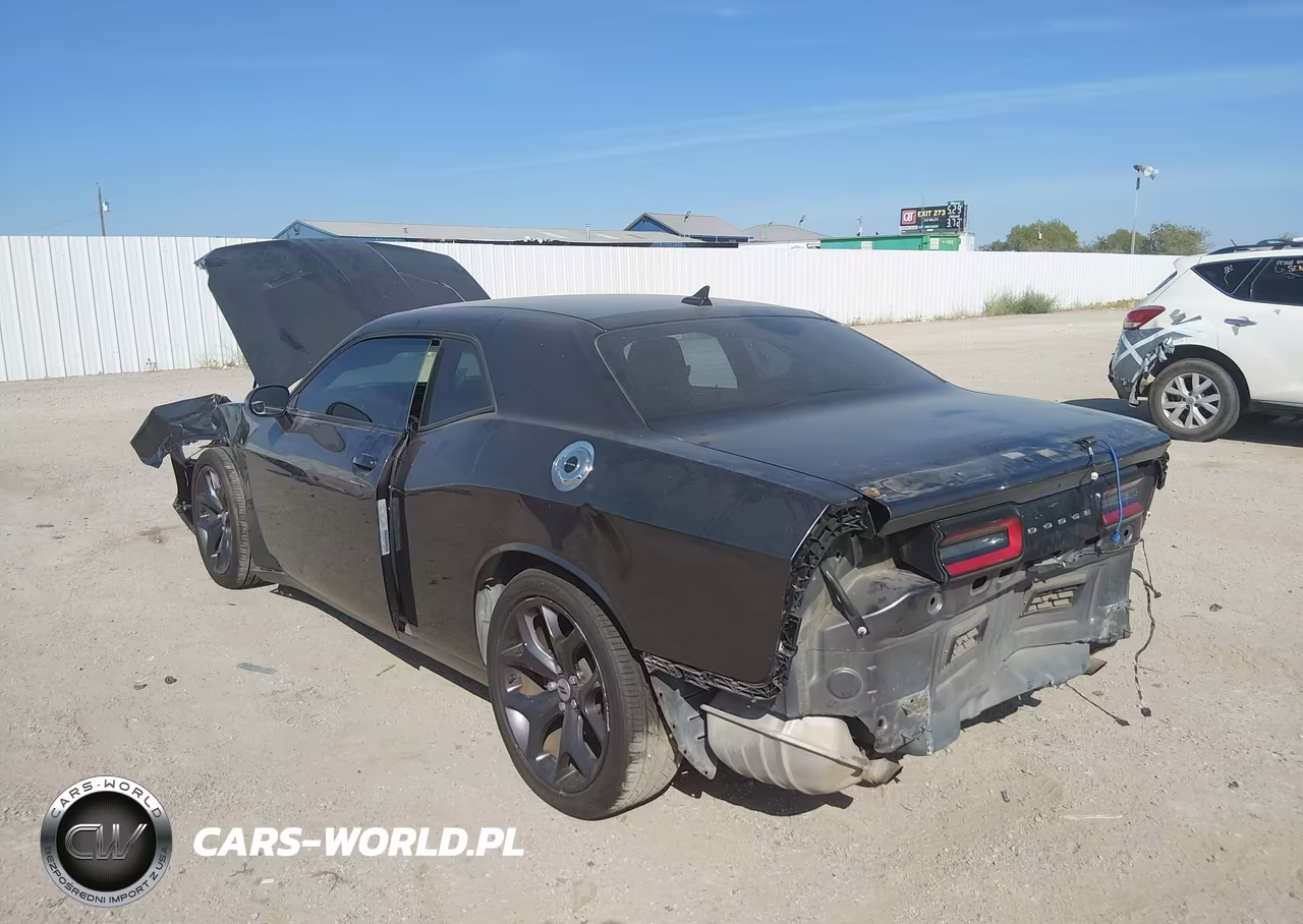 2018 Dodge Challenger Sxt Plus VIN:2C3CDZAG5JH231804 - 19