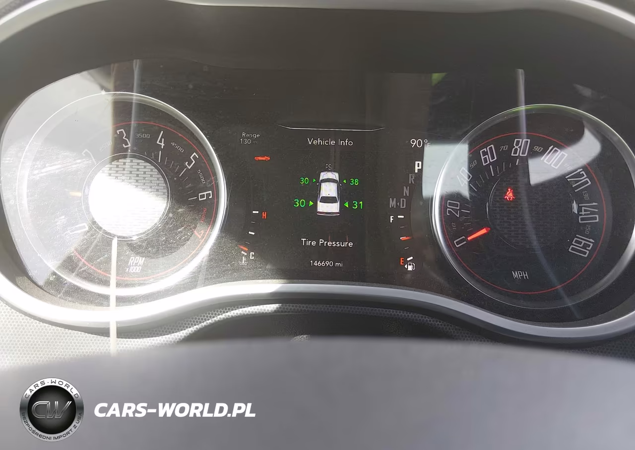 2018 Dodge Challenger Sxt Plus VIN:2C3CDZAG5JH231804 - 7