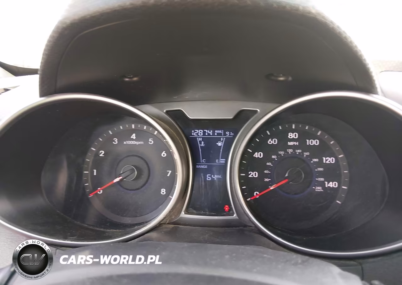 2016 Hyundai Veloster VIN:KMHTC6AD2GU282410 - 7