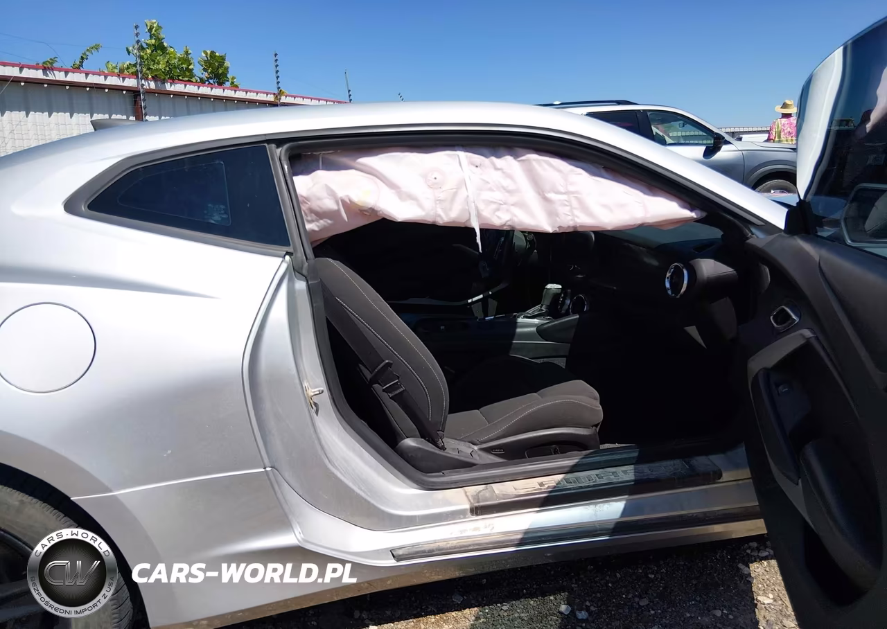 2017 Chevrolet Camaro 1Lt VIN:1G1FB1RS4H0204061 - 5