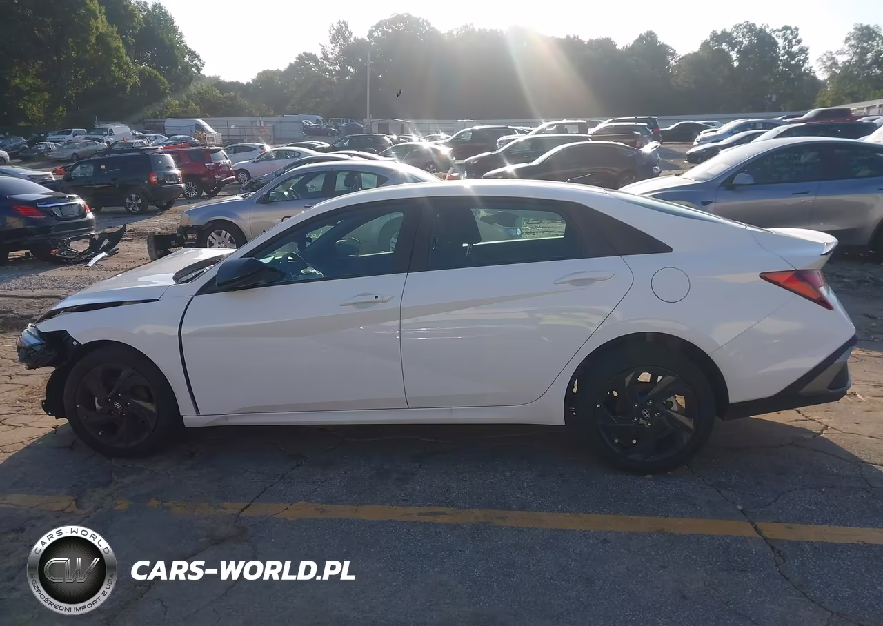 2026 Hyundai Elantra Sel Sport VIN:KMHLM4DG5TU141767 - 14