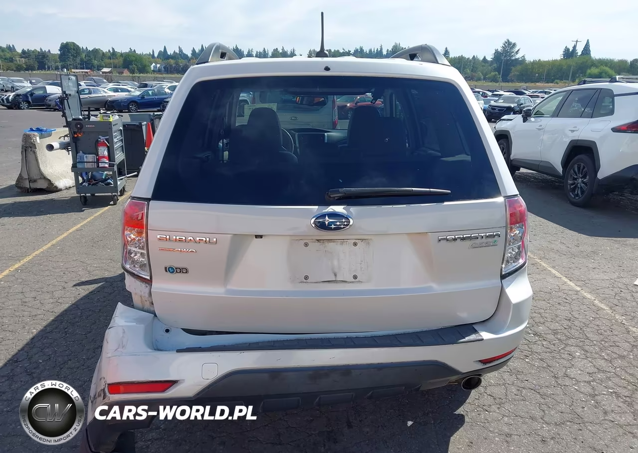 2013 Subaru Forester 2.5X Limited VIN:JF2SHAEC5DH429296 - 16