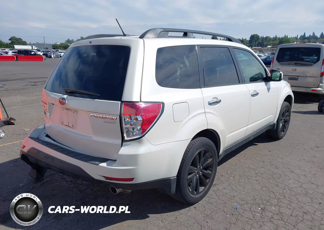 2013 Subaru Forester 2.5X Limited VIN:JF2SHAEC5DH429296 - 4