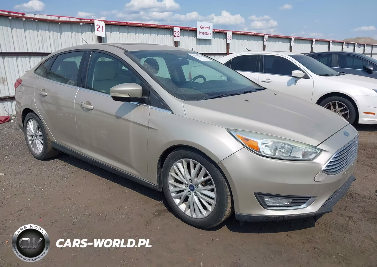 2017 Ford Focus Titanium – zdjęcie 1 z 12