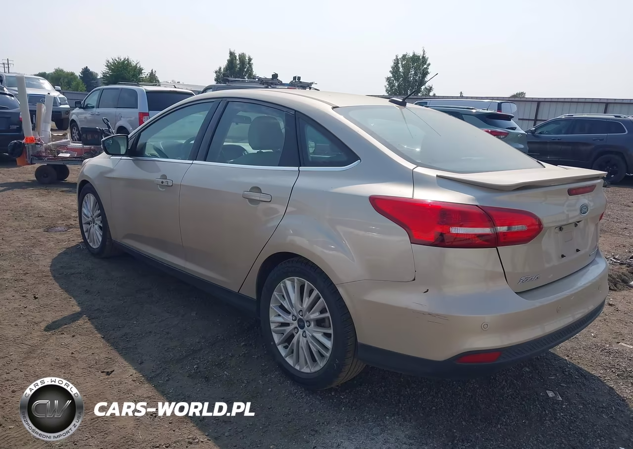 2017 Ford Focus Titanium VIN:1FADP3J29HL288292 - 3