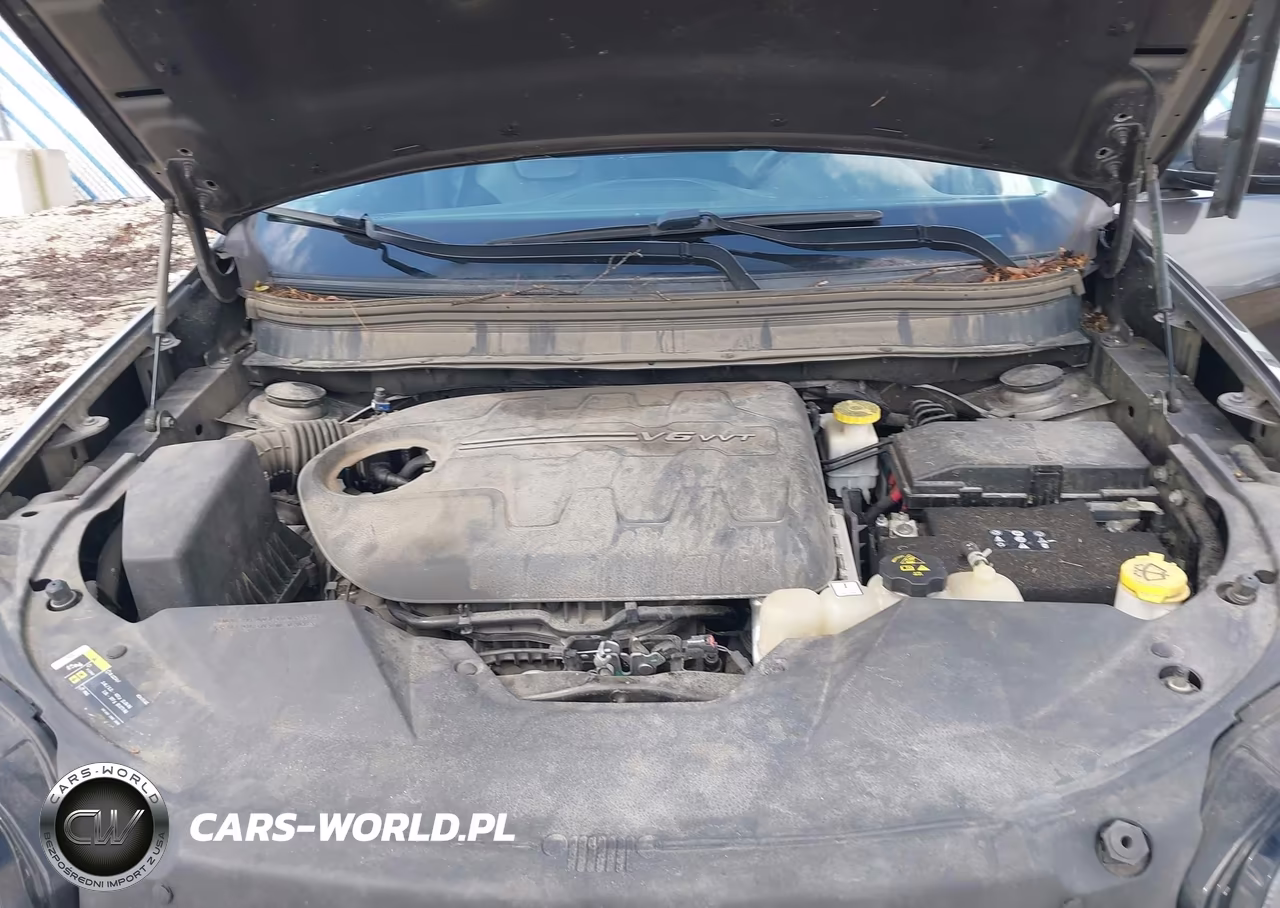 2019 Jeep Cherokee Latitude Plus Fwd VIN:1C4PJLLX5KD429233 - 10