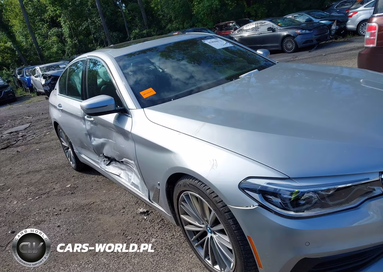 2019 BMW 530E xDrive Iperformance VIN:WBAJB1C54KB376541 - 13