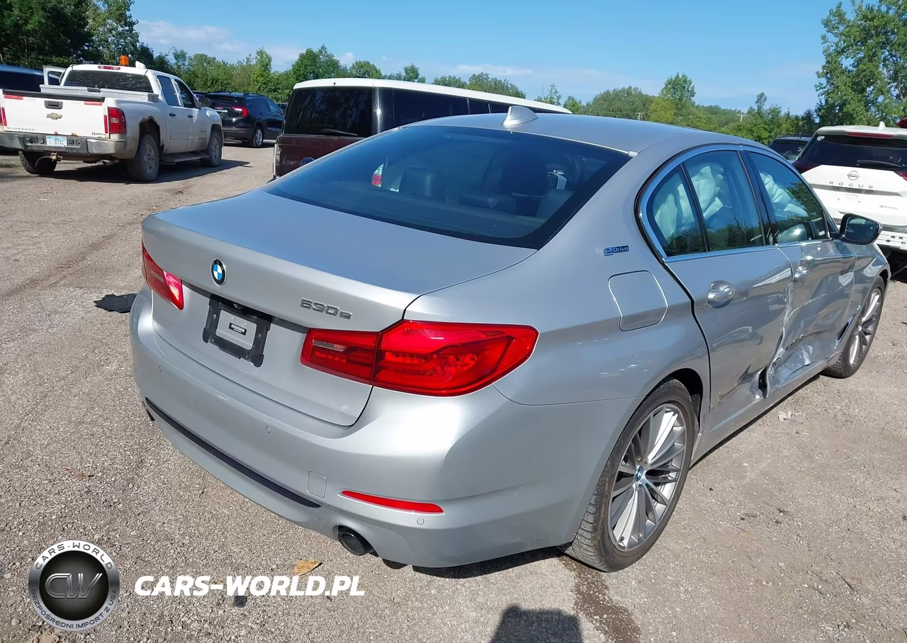 2019 BMW 530E xDrive Iperformance VIN:WBAJB1C54KB376541 - 4