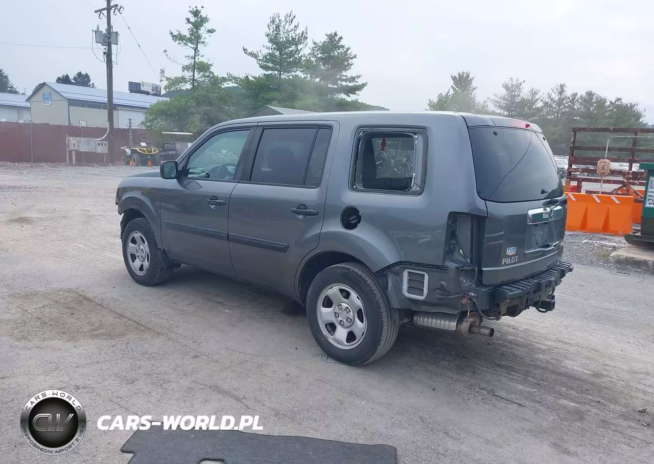 2012 Honda Pilot Lx VIN:5FNYF4H25CB063115 - 3