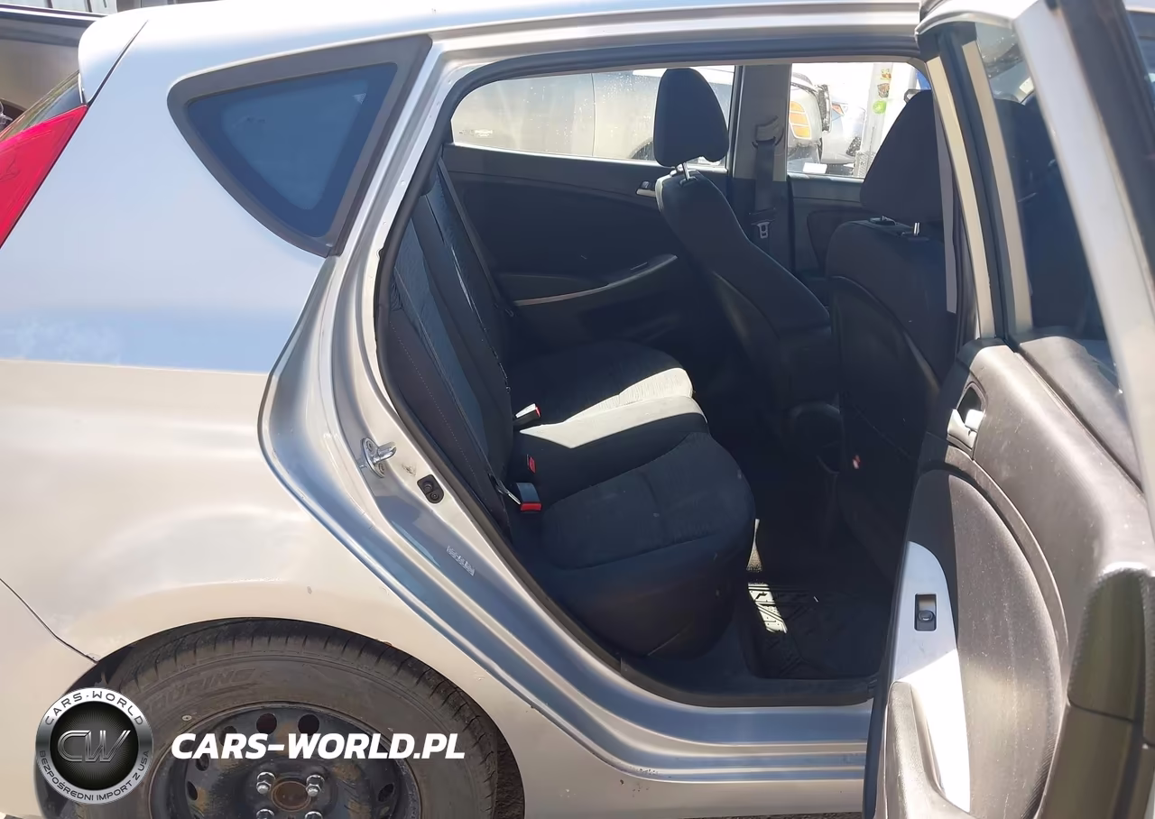 2016 Hyundai Accent Se VIN:KMHCT5AE6GU284499 - 8