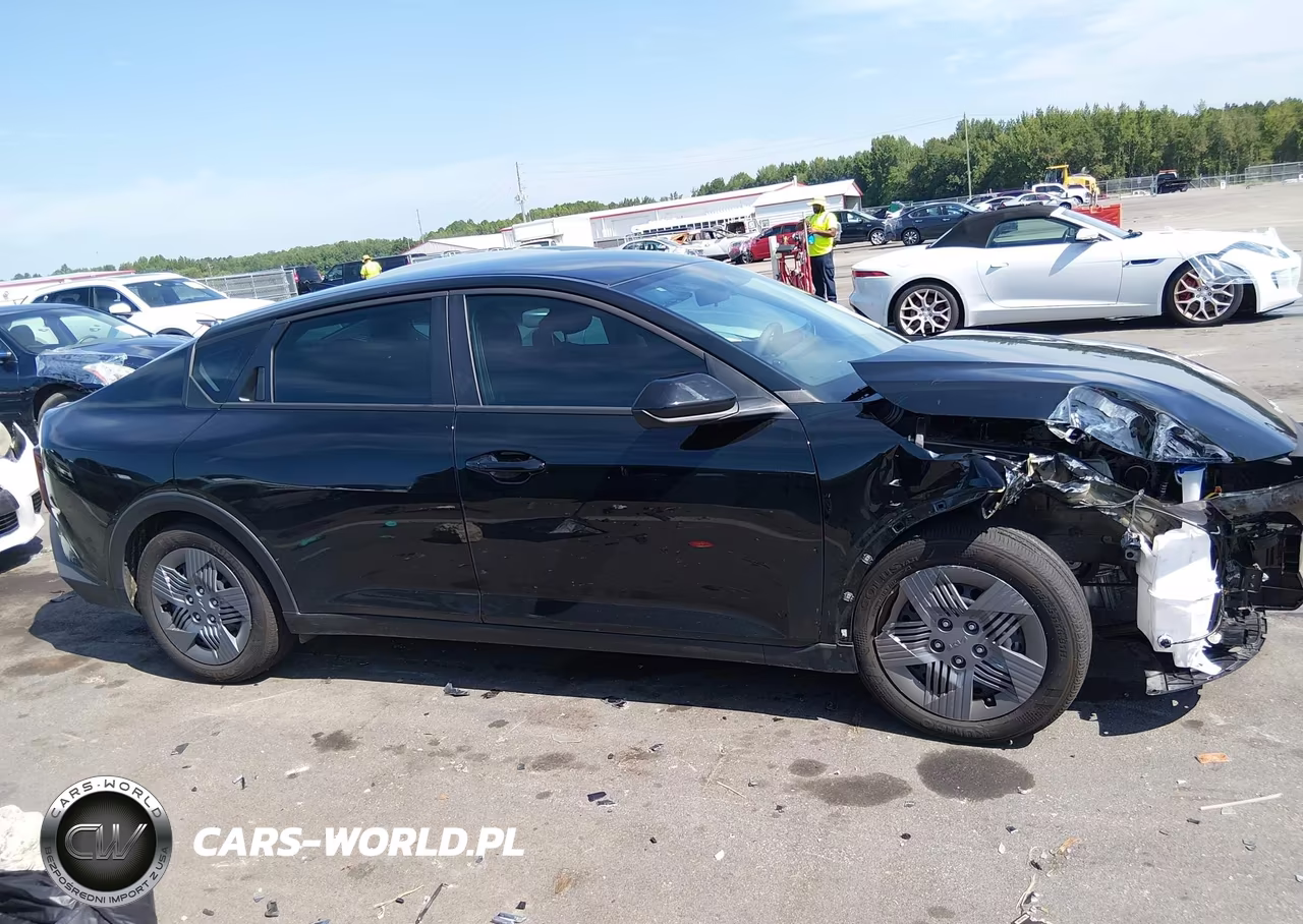 2026 Kia K4 Lx VIN:3KPFT4DE0TE264328 - 14